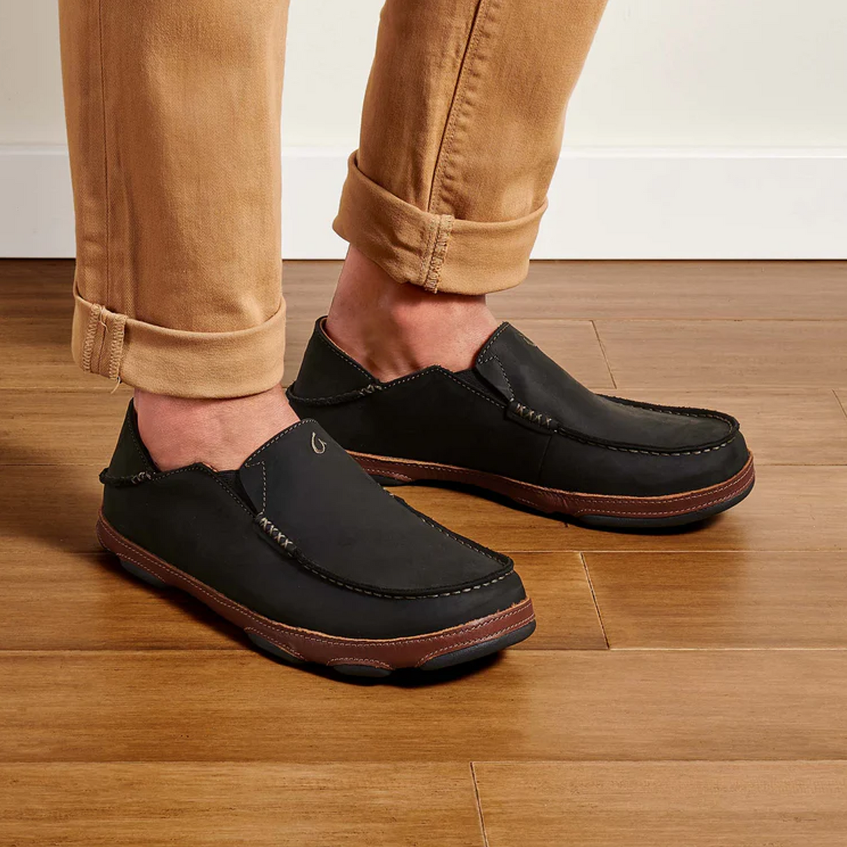 OluKai Moloa Slip On (Men) - Black/Toffee Dress-Casual - Slip On - The Heel Shoe Fitters