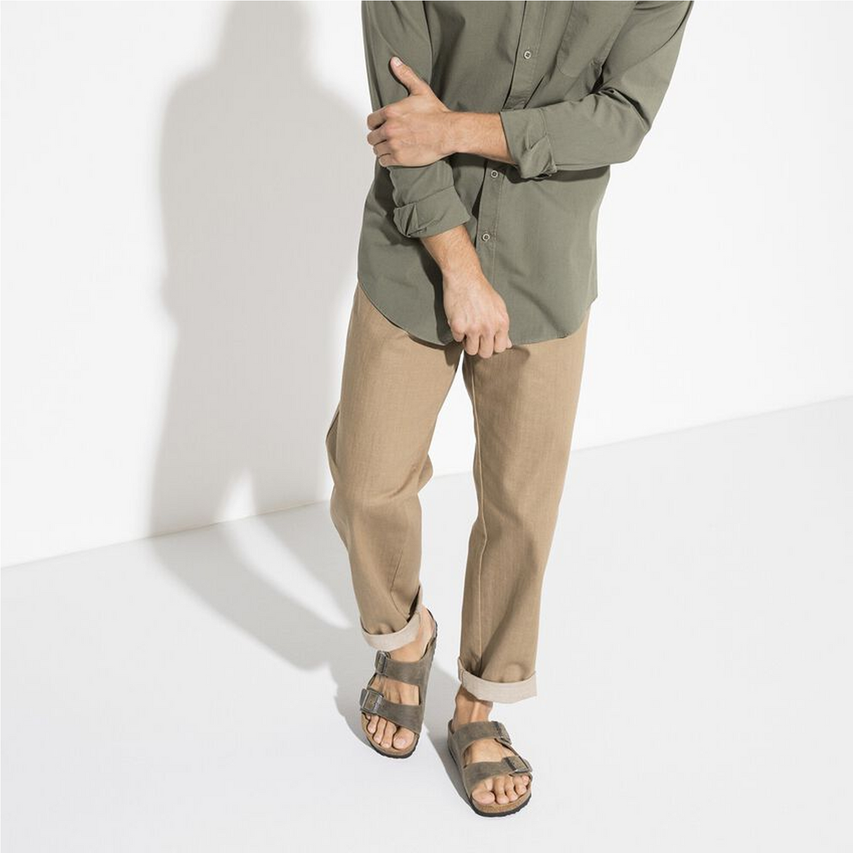 Birkenstock Arizona Soft Footbed Slide Sandal (Unisex) - Faded Khaki Oiled Leather Sandal - Slide - The Heel Shoe Fitters
