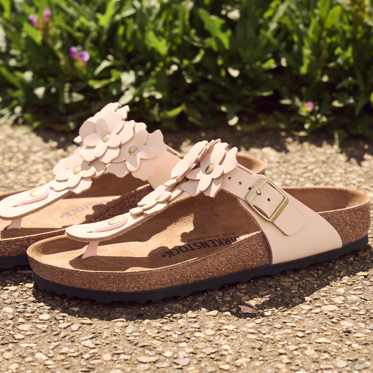 Birkenstock Gizeh Flowers Sandal (Women) - Light Rose Leather Sandal - Thong - The Heel Shoe Fitters