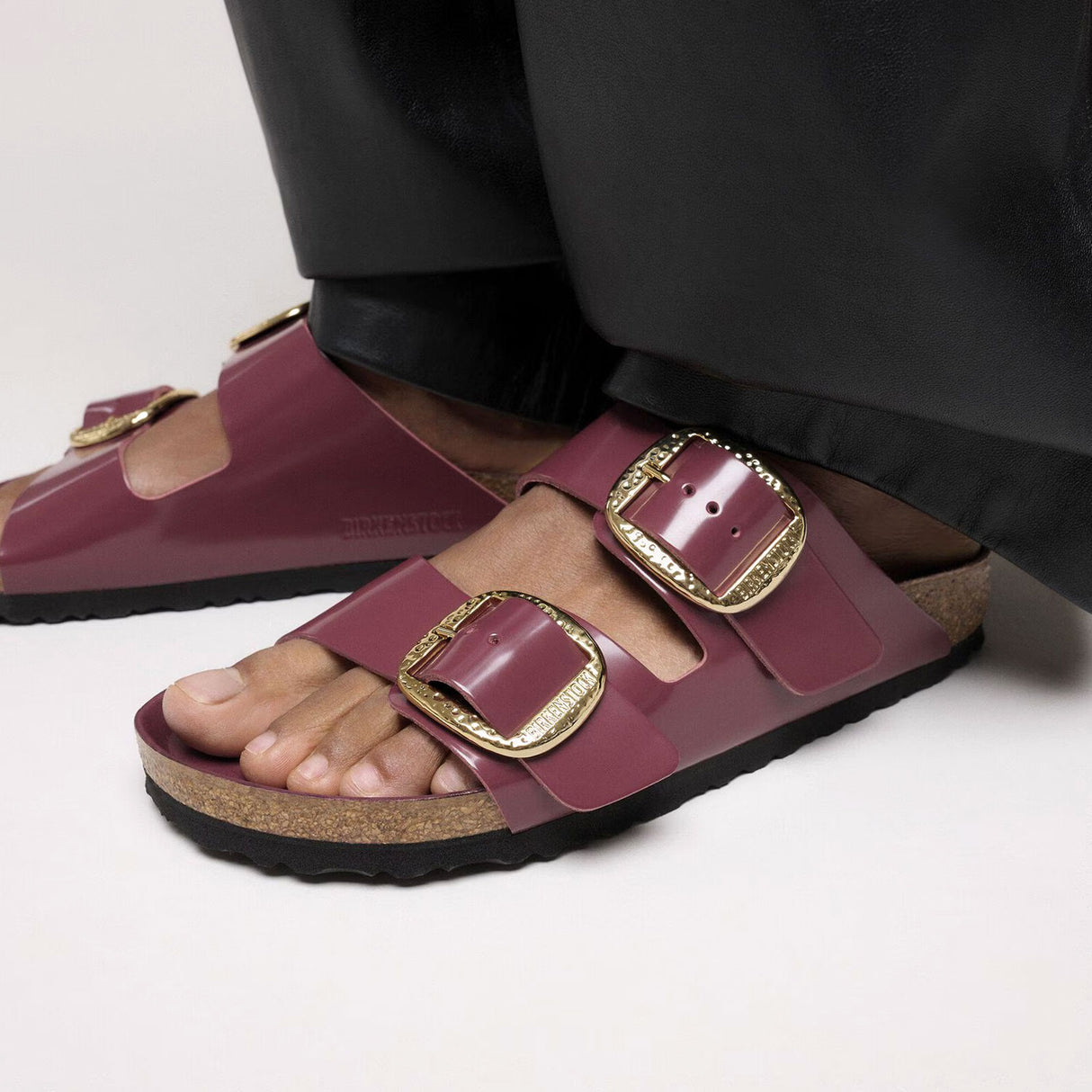 Birkenstock Arizona Hammered Big Buckle Slide Sandal (Women) Sandal - Slide - The Heel Shoe Fitters