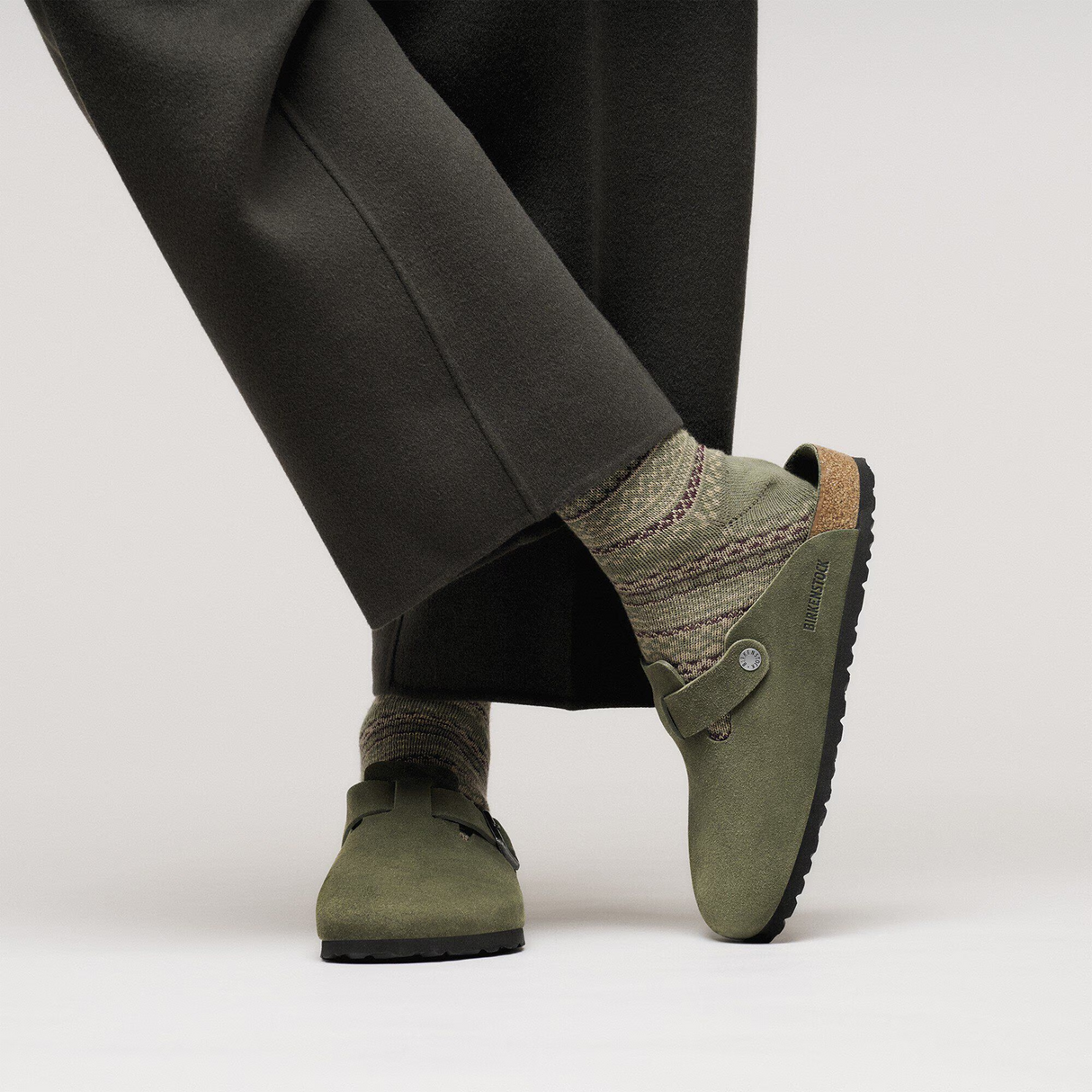 Birkenstock Boston Soft Footbed Clog (Men) - Thyme Suede