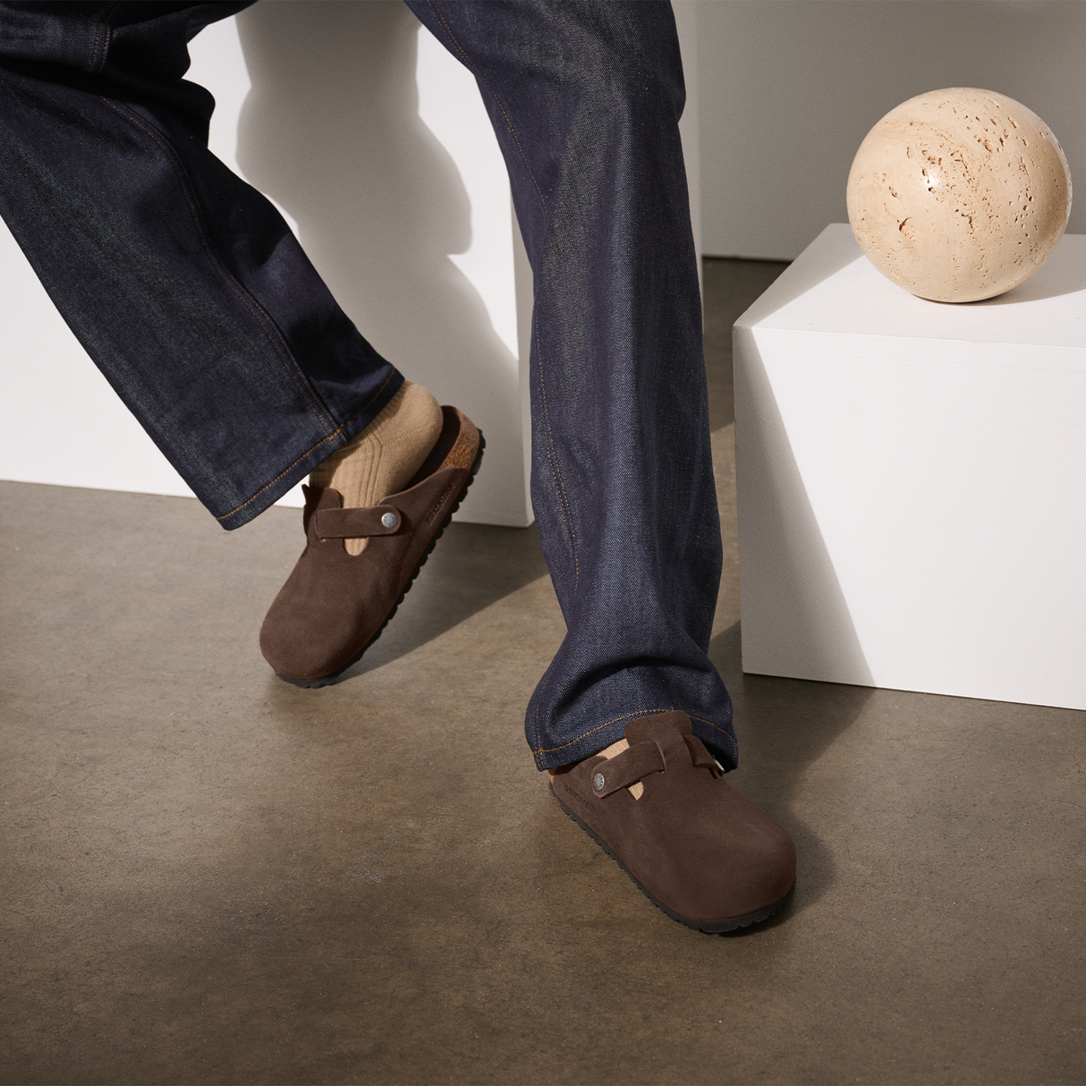 Birkenstock Boston Soft Footbed Clog (Men) - Carafe Suede