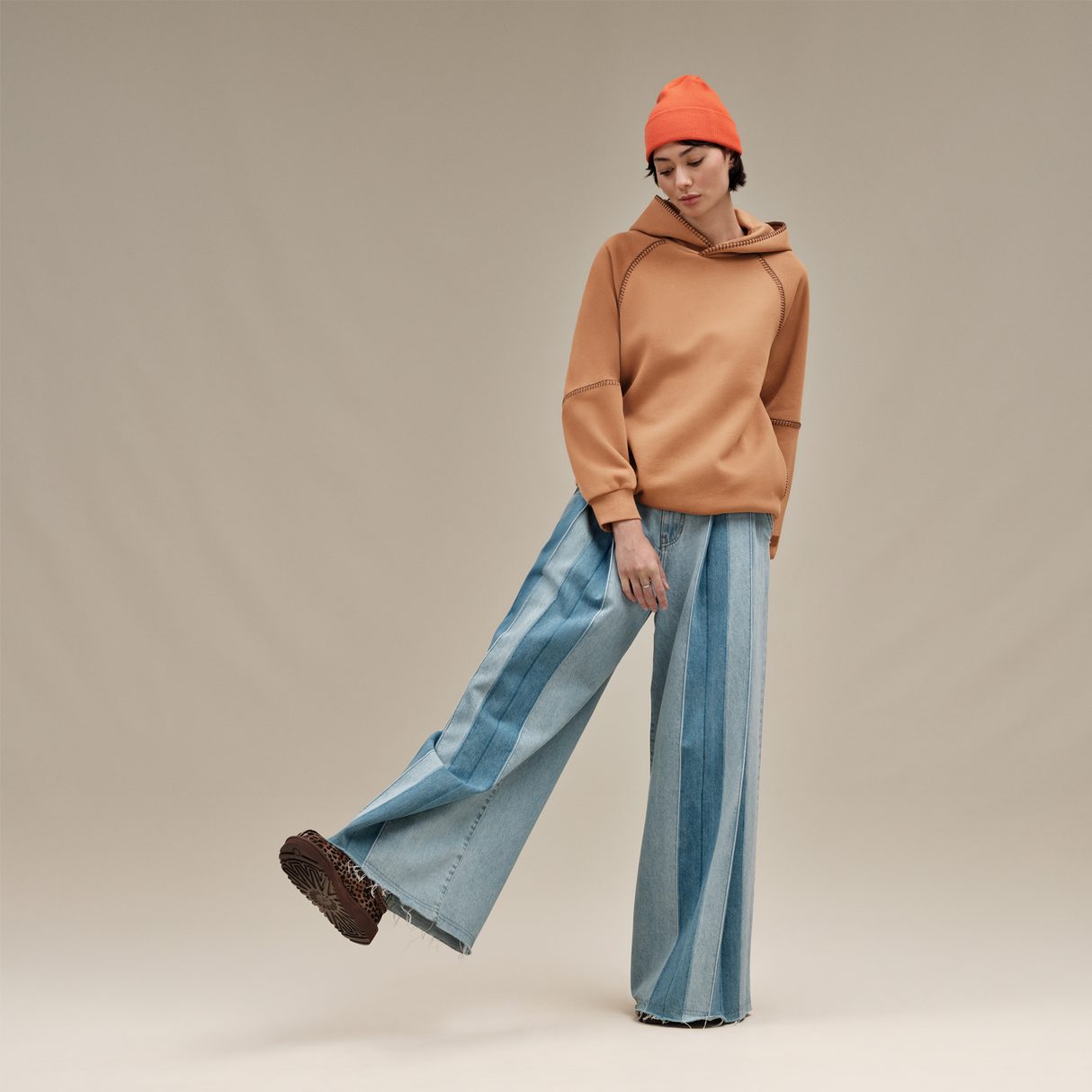 UGG® Classic Hoodie (Women) - Chestnut Apparel - Top - Sweatshirt - The Heel Shoe Fitters