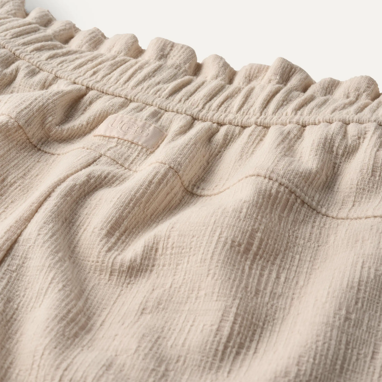 UGG® Frynn Short (Women) - Cream