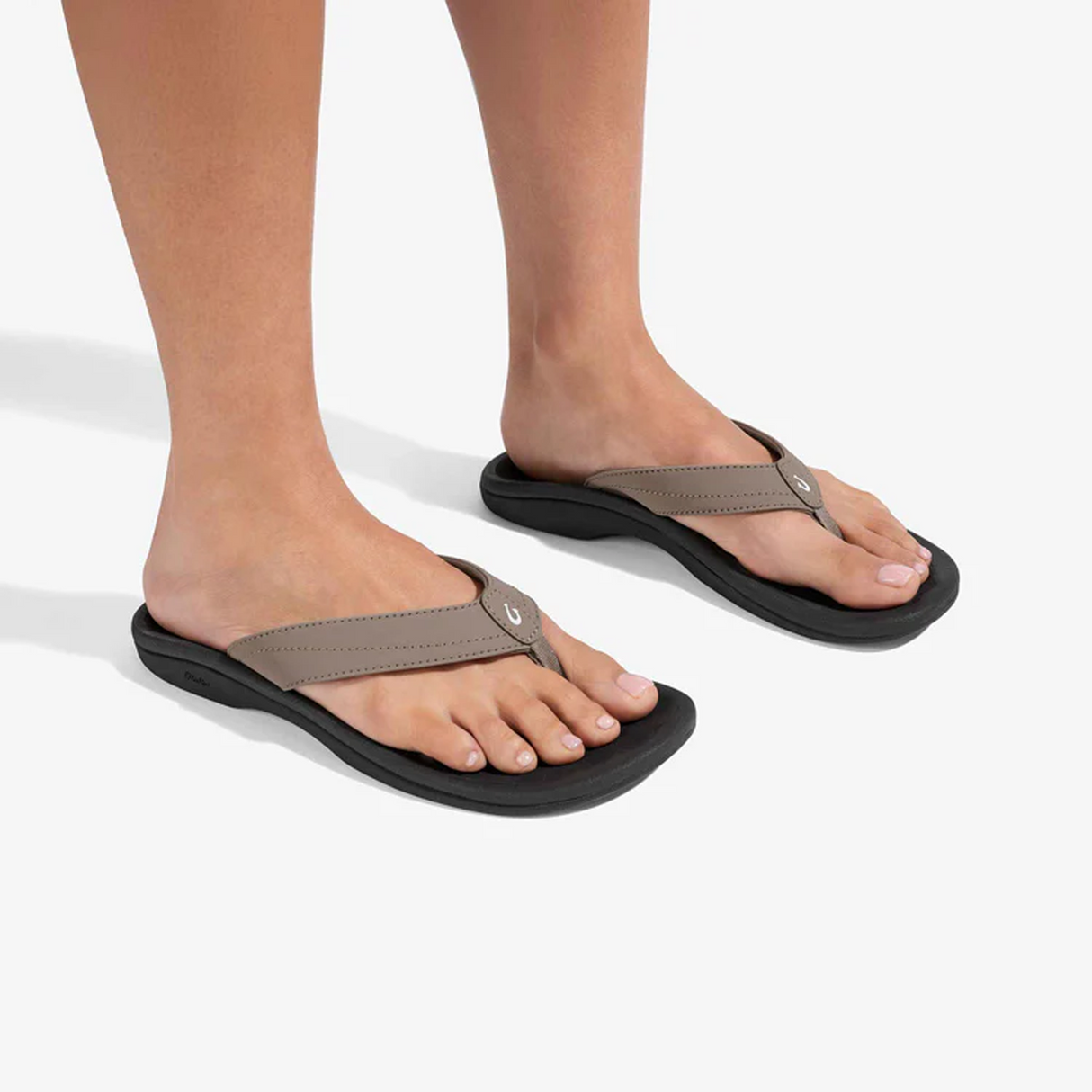 OluKai 'Ohana Sandal (Women) - Warm Taupe/Black