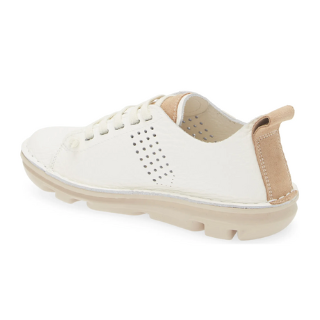 On Foot Silken (Women) - White/Sand Athletic - Casual - Lace Up - The Heel Shoe Fitters