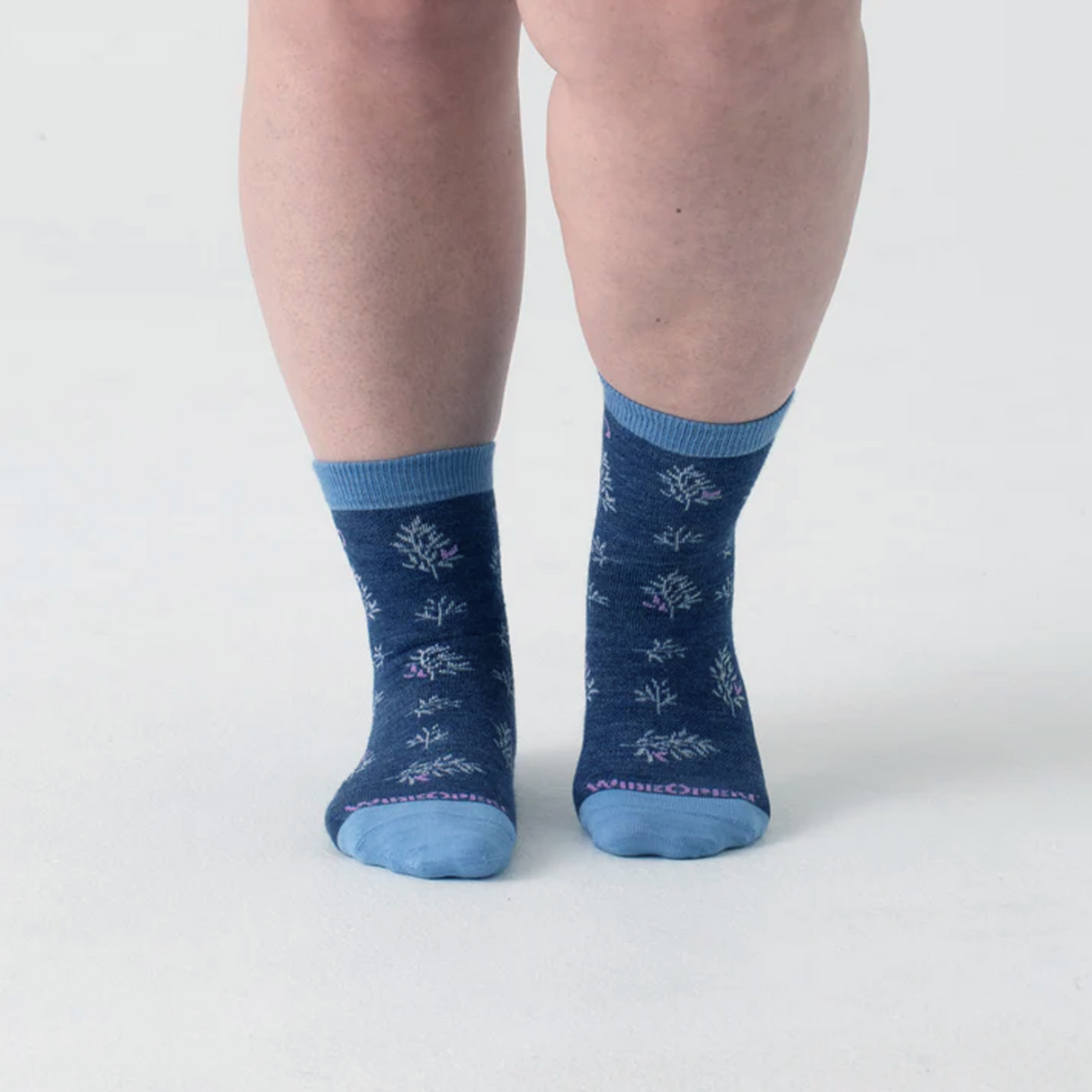 Wide Open Foliage Lightweight Crew Sock (Women) - Denim Accessories - Socks - Lifestyle - The Heel Shoe Fitters