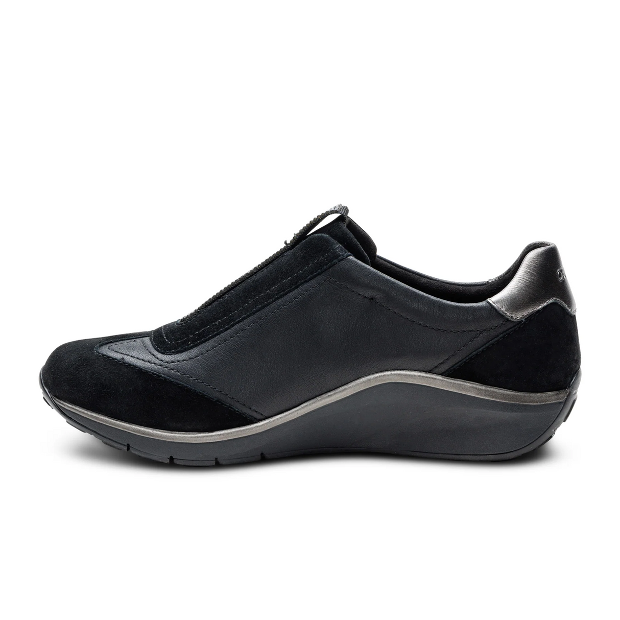 Aetrex Megan Sneaker (Women) - Black Athletic - Casual - Slip On - The Heel Shoe Fitters