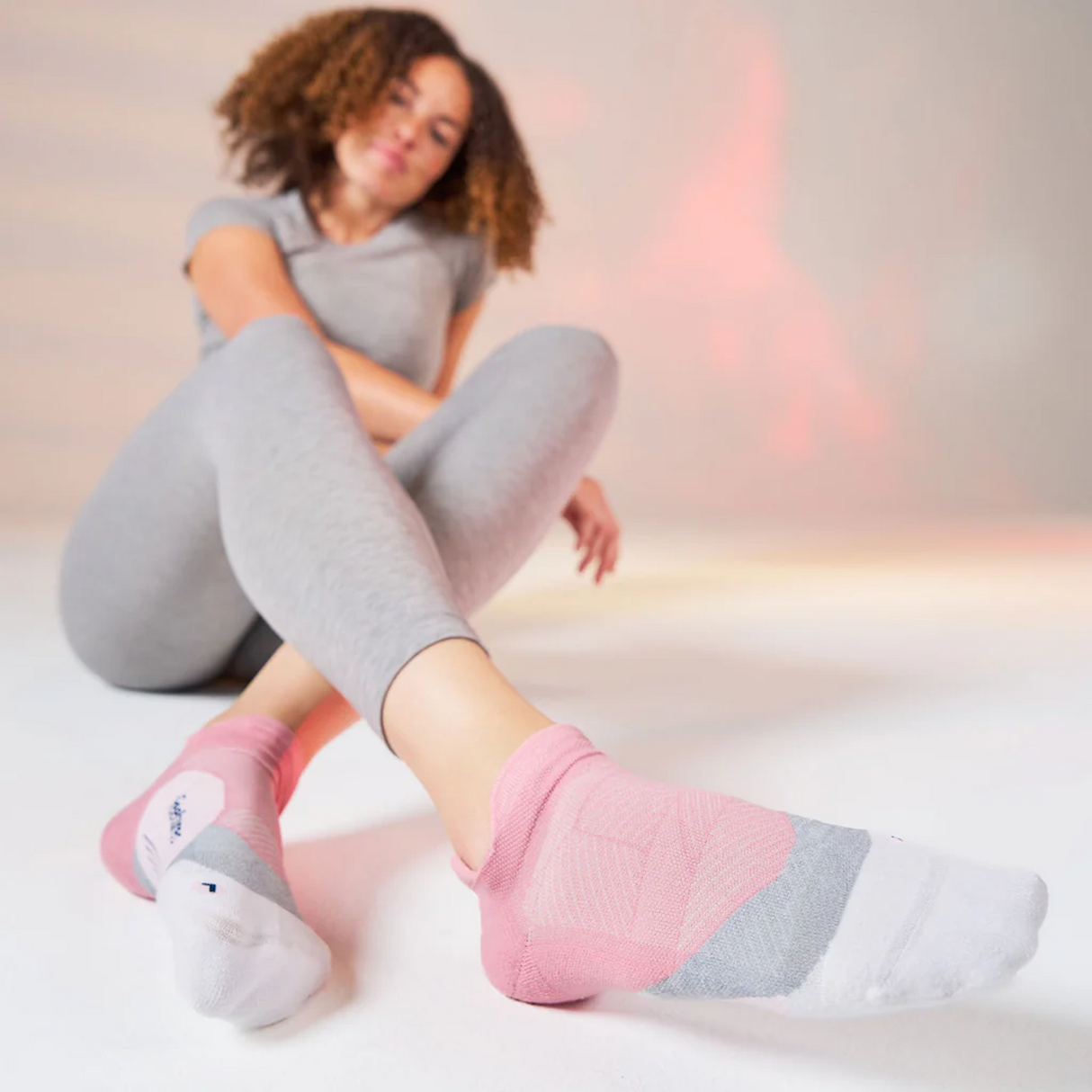 Feetures Elite Light Cushion No Show Tab Sock (Unisex) - Pink Orchard Accessories - Socks - Performance - The Heel Shoe Fitters