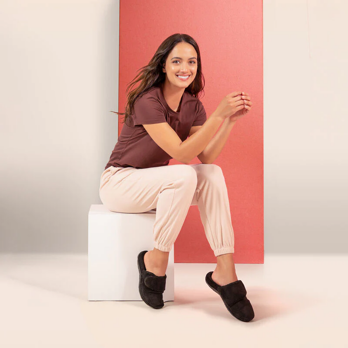 Aetrex Mandy Slipper (Women) - Black Dress-Casual - Slipper - The Heel Shoe Fitters