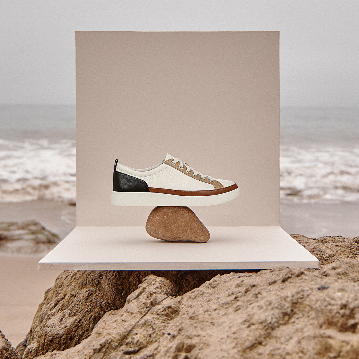 Vionic Winny Sneaker (Women) - Ivory/Black Tumbled Leather Athletic - Casual - Lace Up - The Heel Shoe Fitters