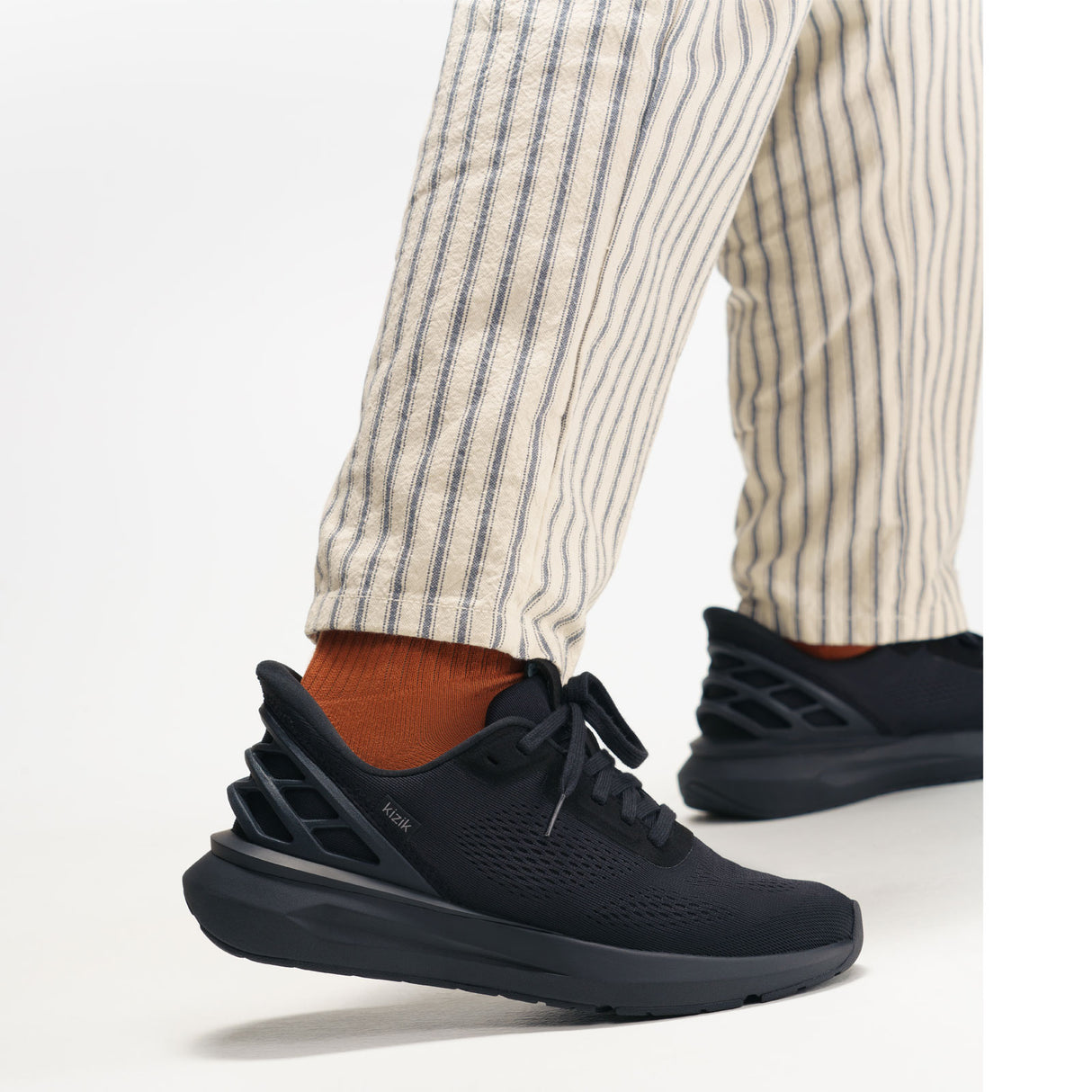 Kizik Athens 2 Sneaker (Men) - Blackout Athletic - Casual - Lace Up - The Heel Shoe Fitters