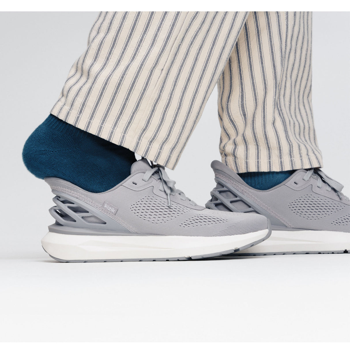 Kizik Athens 2 Sneaker (Men) - Alloy Athletic - Casual - Lace Up - The Heel Shoe Fitters