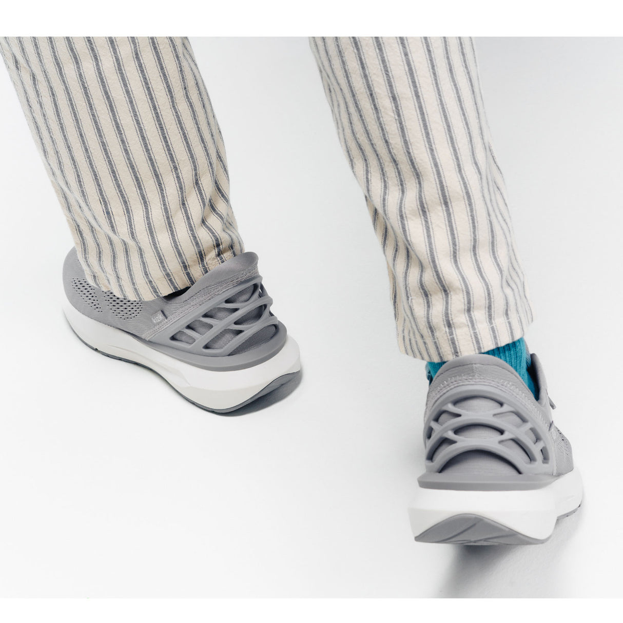 Kizik Athens 2 Sneaker (Men) - Alloy Athletic - Casual - Lace Up - The Heel Shoe Fitters