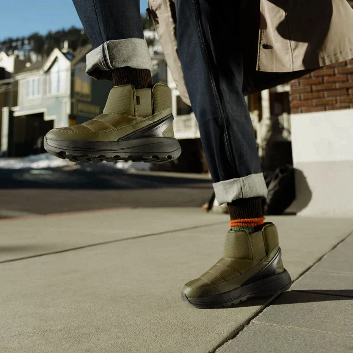 Kizik Juno 2 Low Insulated Boot (Men) - Dark Olive/Black Athletic - Casual - Lace Up - The Heel Shoe Fitters