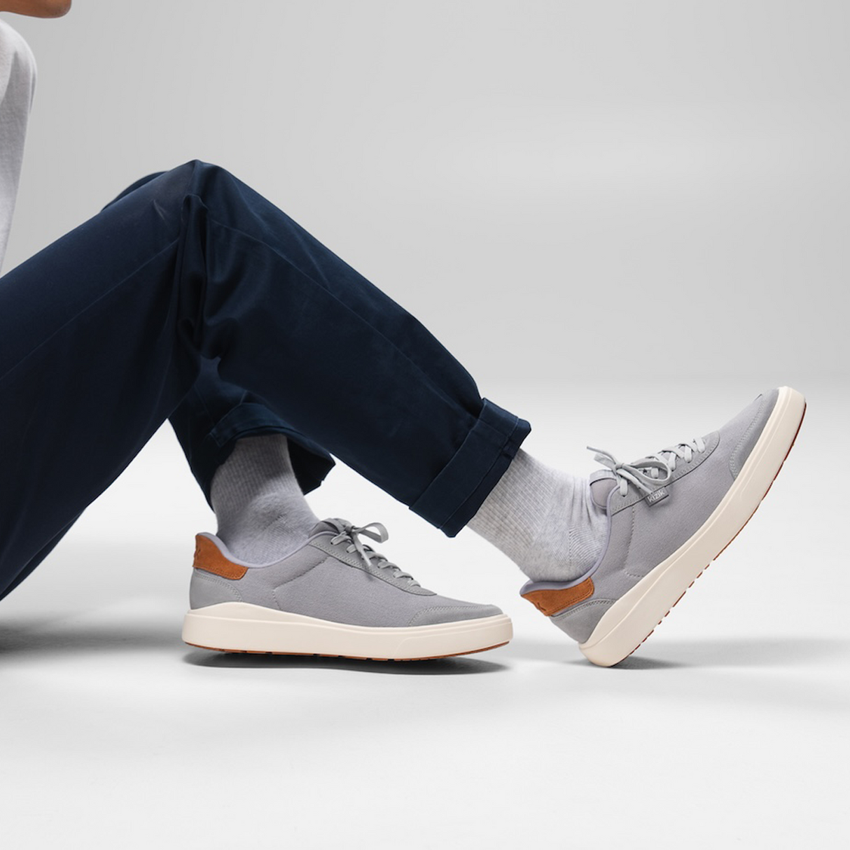 Kizik Prague 2 Sneaker (Men) Athletic - Casual - Lace Up - The Heel Shoe Fitters