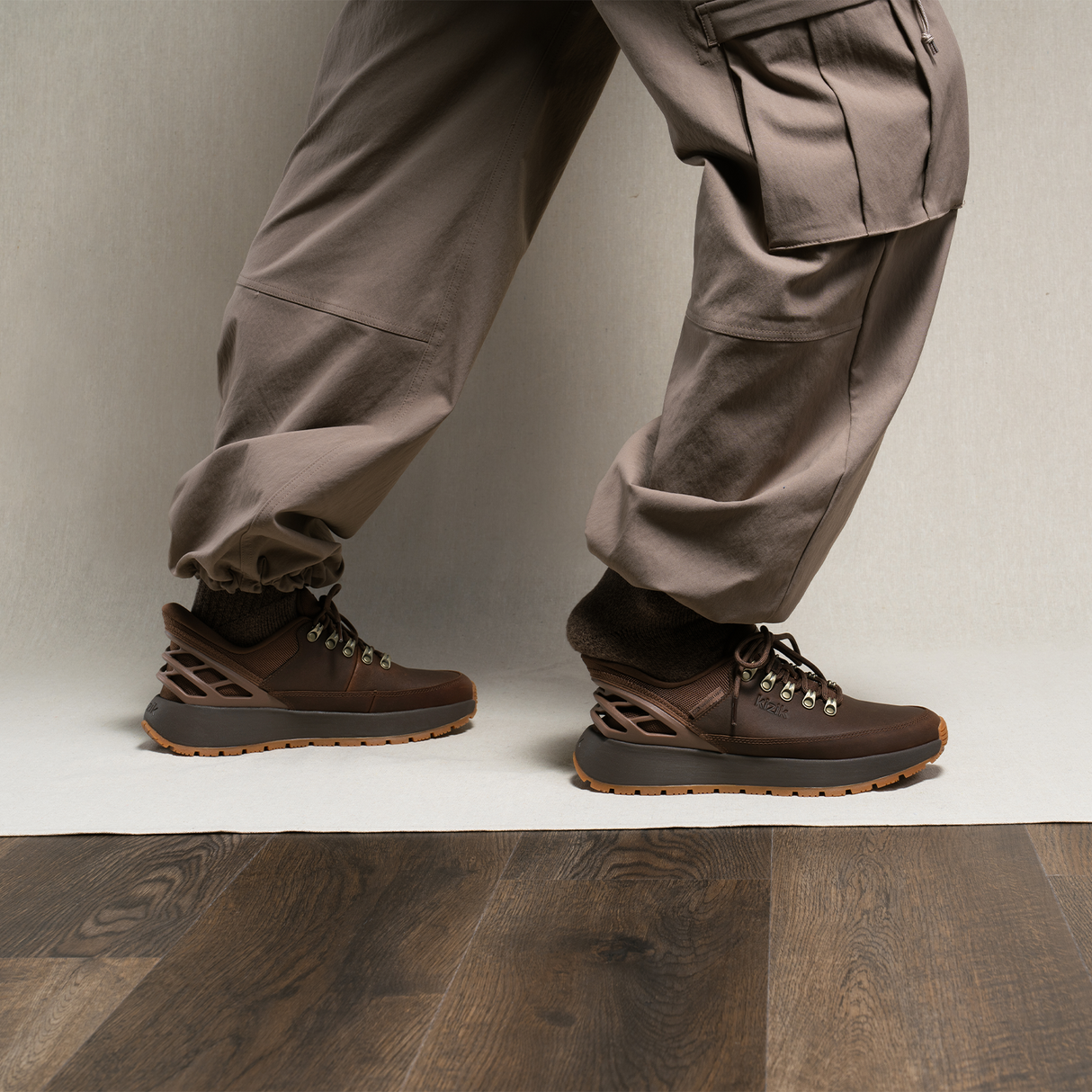 Kizik Wasatch Leather Low (Men) - Soft Silt/Demitasse