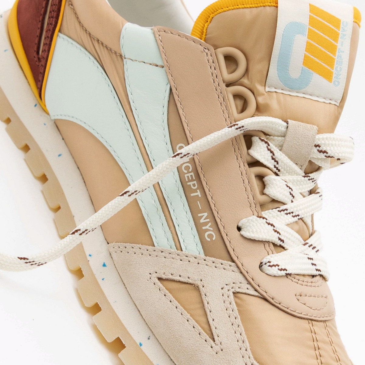 Oncept Toronto (Women) - Oak