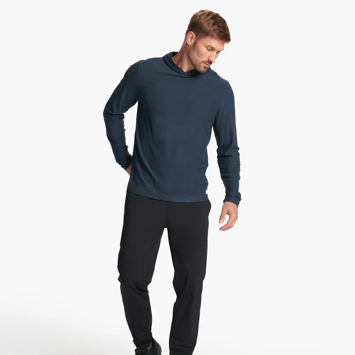 Vuori Strato Tech Hoodie (Men) - Navy Heather Apparel - Top - Sweatshirt - The Heel Shoe Fitters