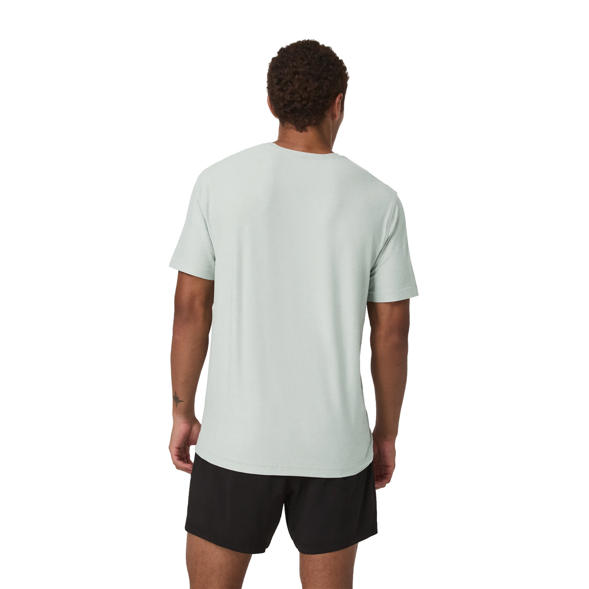 Vuori Strato Tech Tee (Men) Apparel - Top - Short Sleeve - The Heel Shoe Fitters