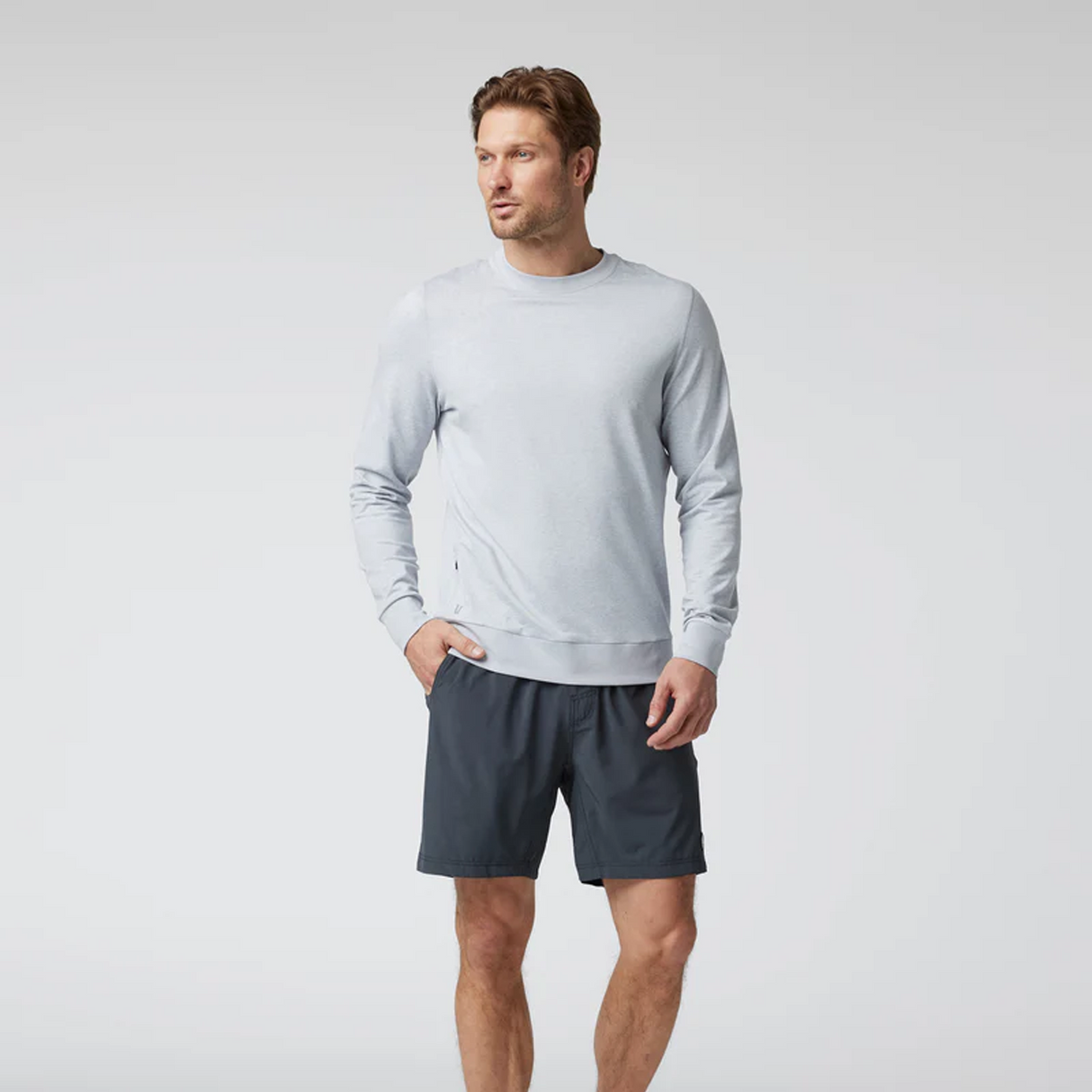Vuori Ponto Performance Long Sleeve Crew (Men) - Platinum Heather Apparel - Top - Sweatshirt - The Heel Shoe Fitters