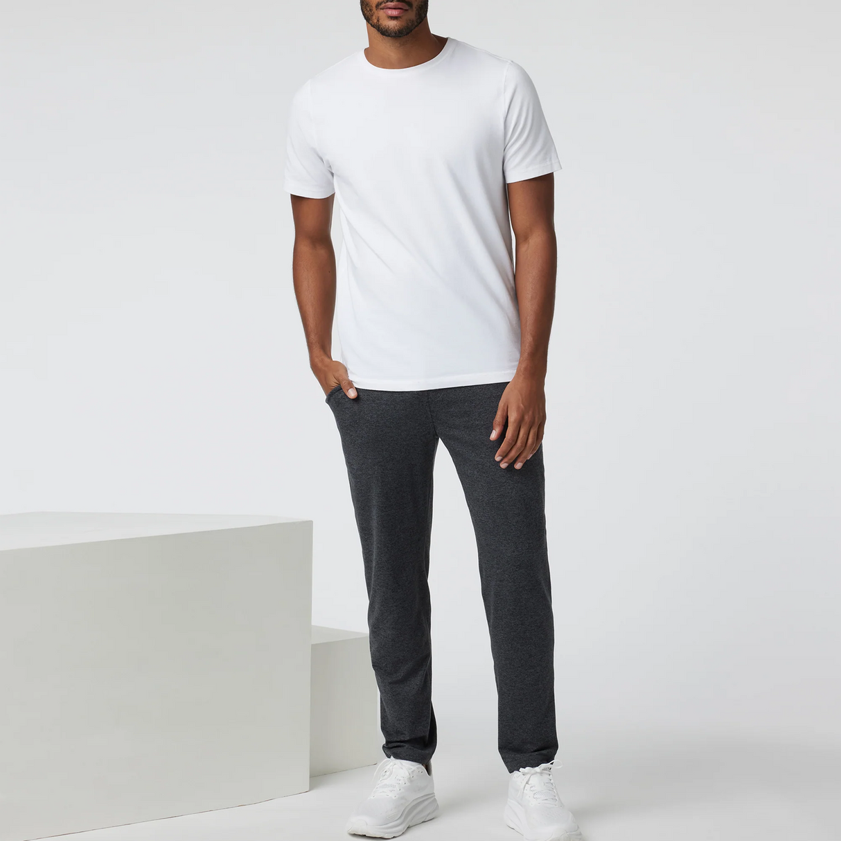 Vuori Ponto Athletic Slim Fit Pant 30" (Men) - Charcoal Heather Apparel - Bottom - Pant - The Heel Shoe Fitters