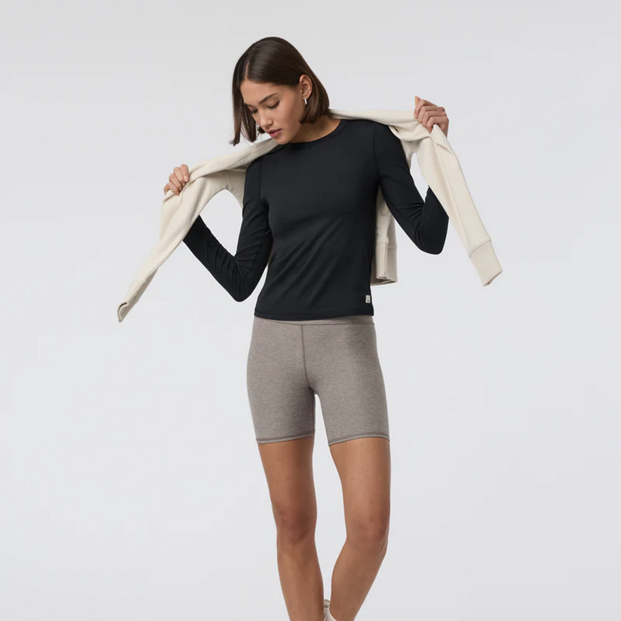 Vuori Lux Long Sleeve Crew Tee (Women) - Black Apparel - Top - Long Sleeve - The Heel Shoe Fitters