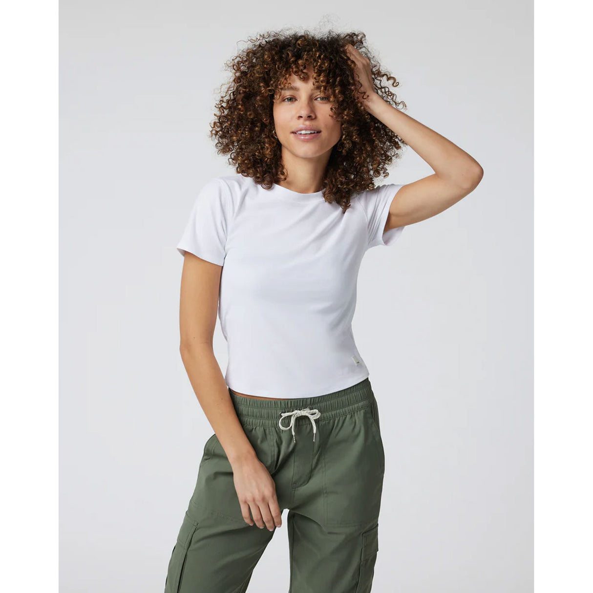 Vuori Pose Fitted Tee (Women) - White Apparel - Top - ShortSleeve - The Heel Shoe Fitters