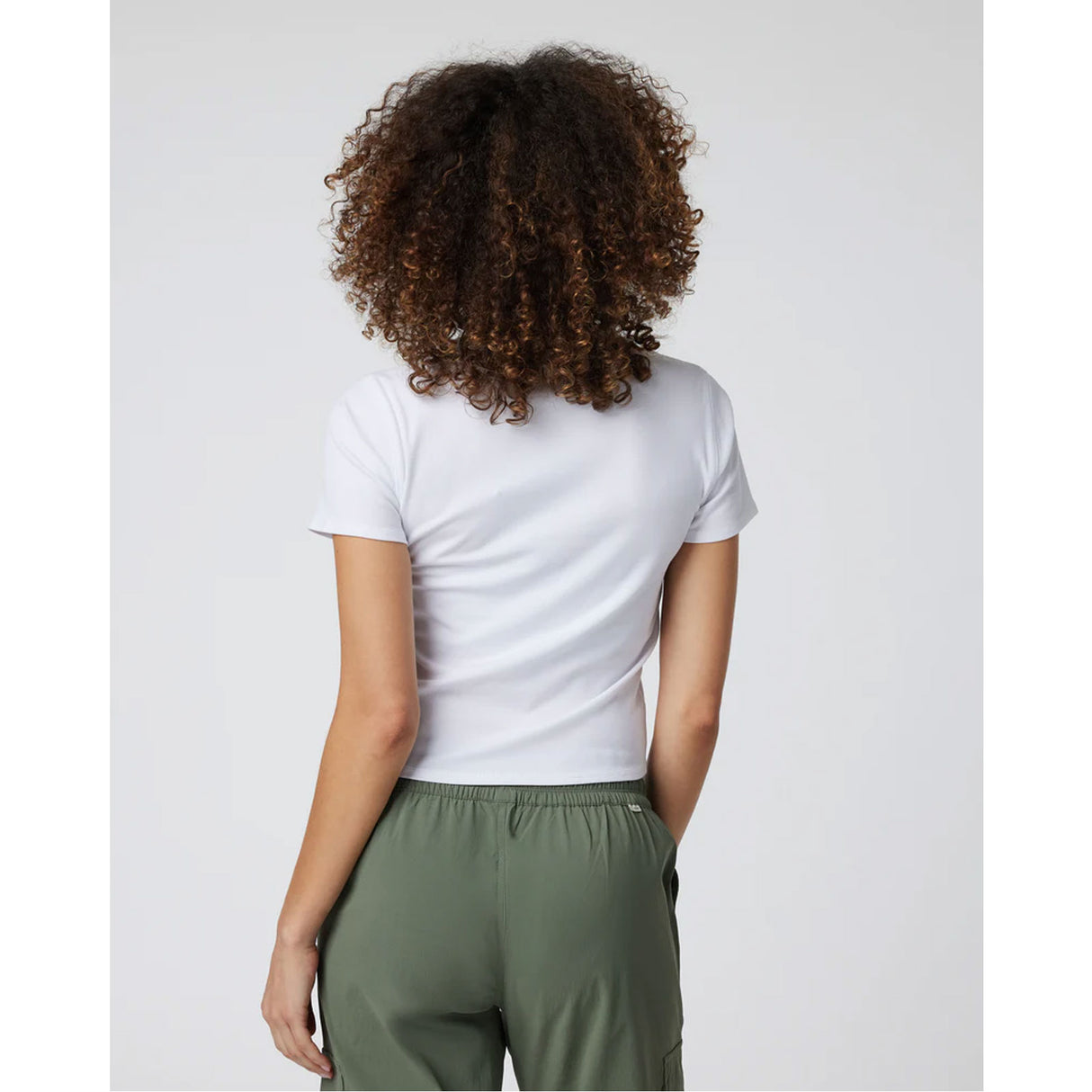 Vuori Pose Fitted Tee (Women) - White Apparel - Top - ShortSleeve - The Heel Shoe Fitters