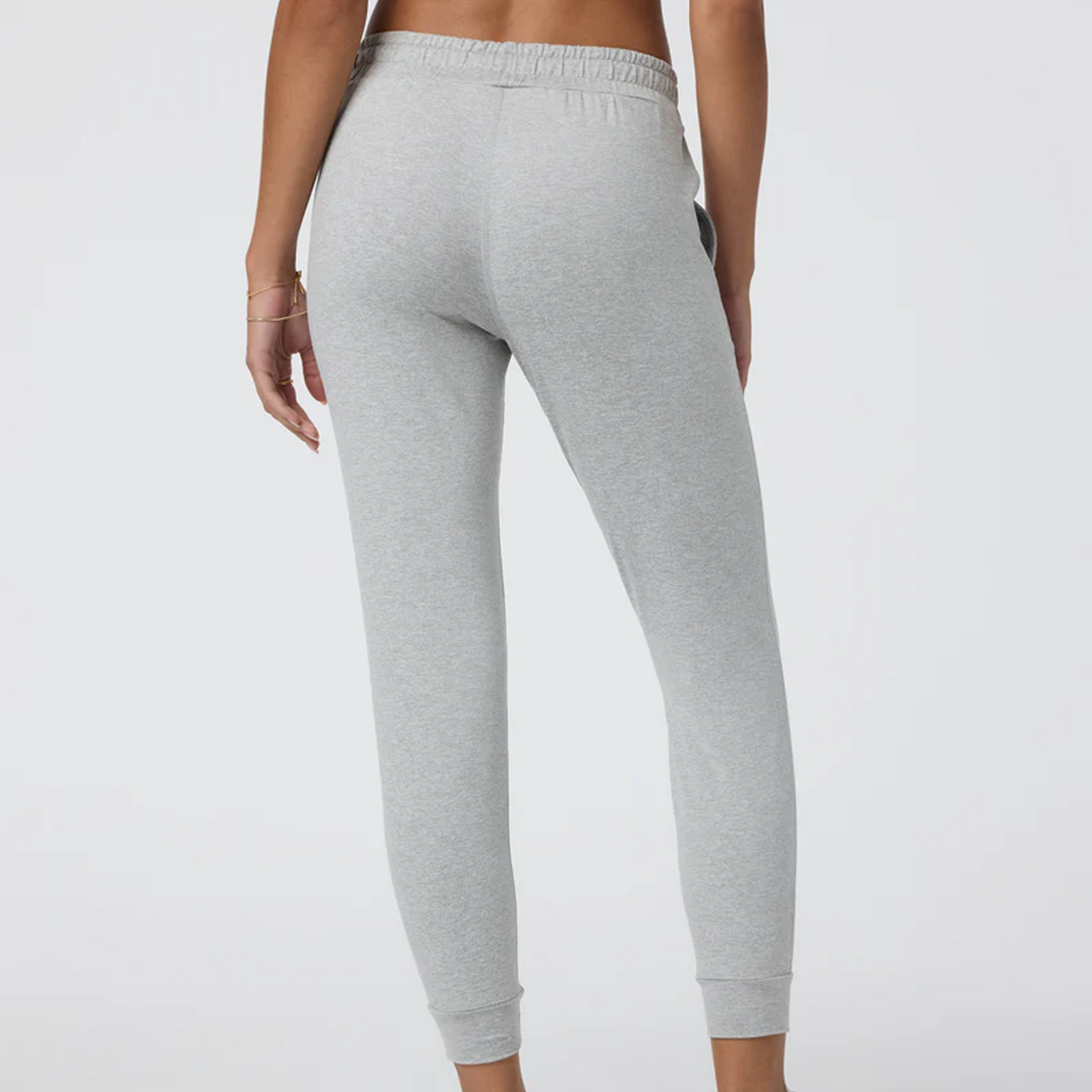 Vuori Performance Jogger (Women) - Pale Grey Heather Apparel - Bottom - Pant - The Heel Shoe Fitters