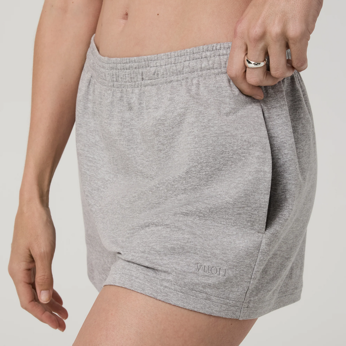 Vuori Halo Short (Women) - Pale Grey Heather