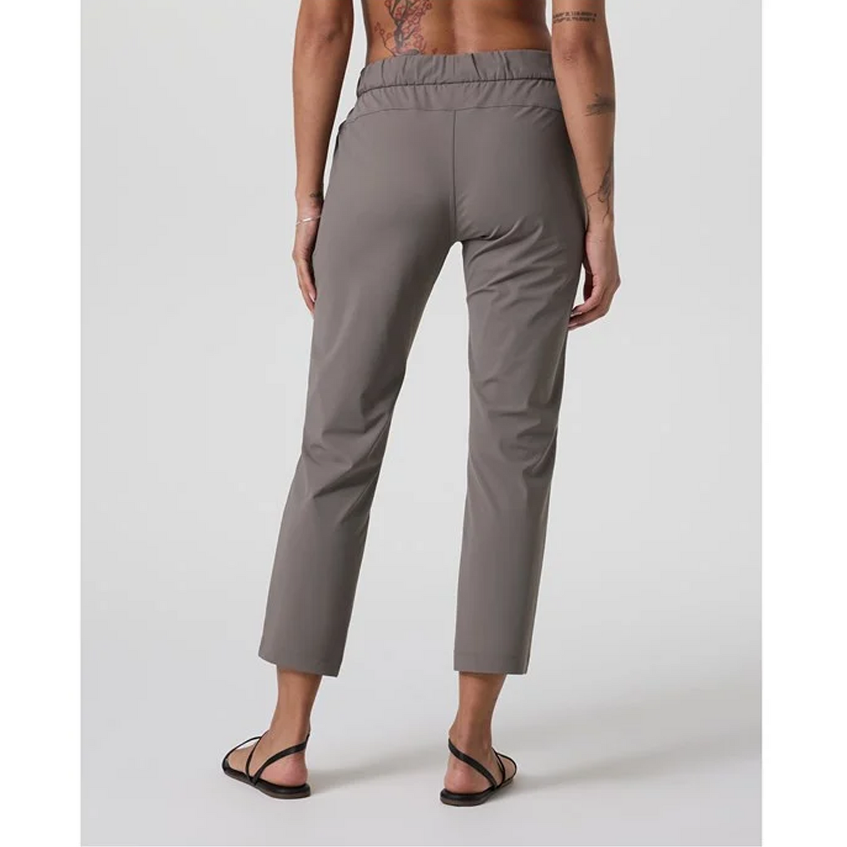 Vuori Miles Ankle Pant (Women) - Chia Apparel - Bottom - Pant - The Heel Shoe Fitters