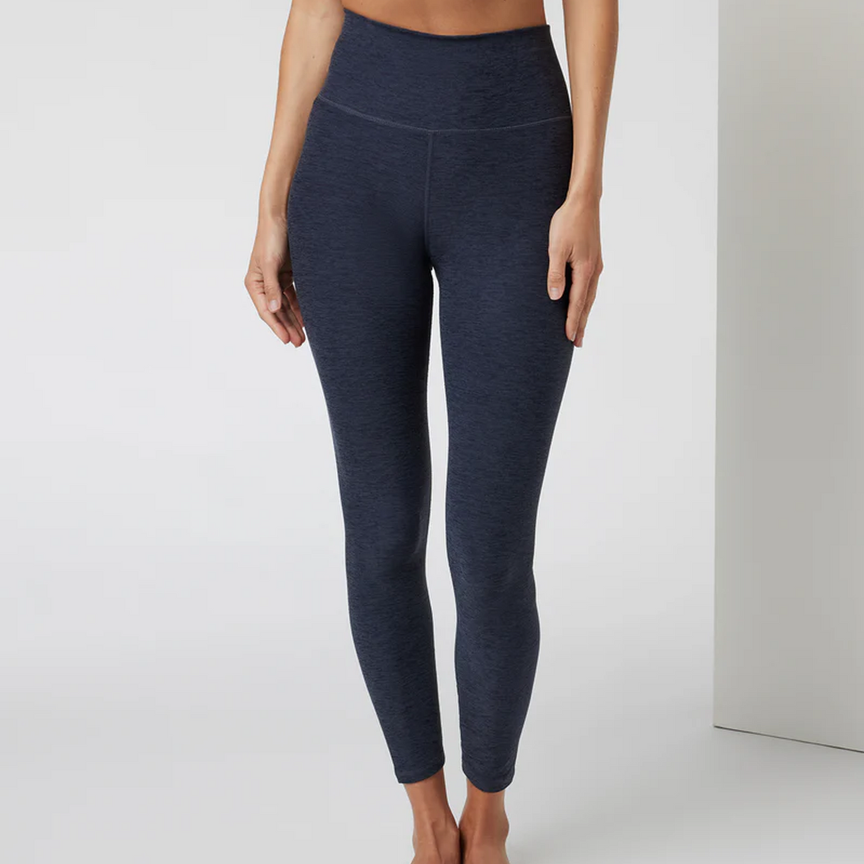 Vuori Clean Elevation Legging (Women) - Midnight Heather Apparel - Bottom - Pant - The Heel Shoe Fitters