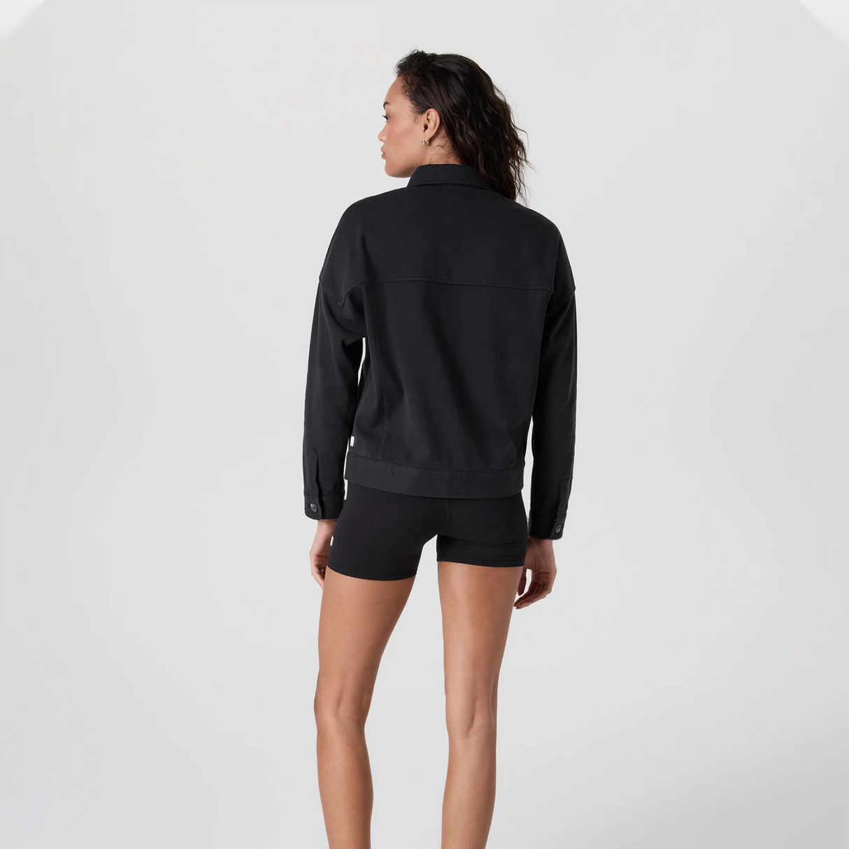 Vuori Mackenzie Jacket (Women) - Washed Black Apparel - Jacket - Lightweight - The Heel Shoe Fitters