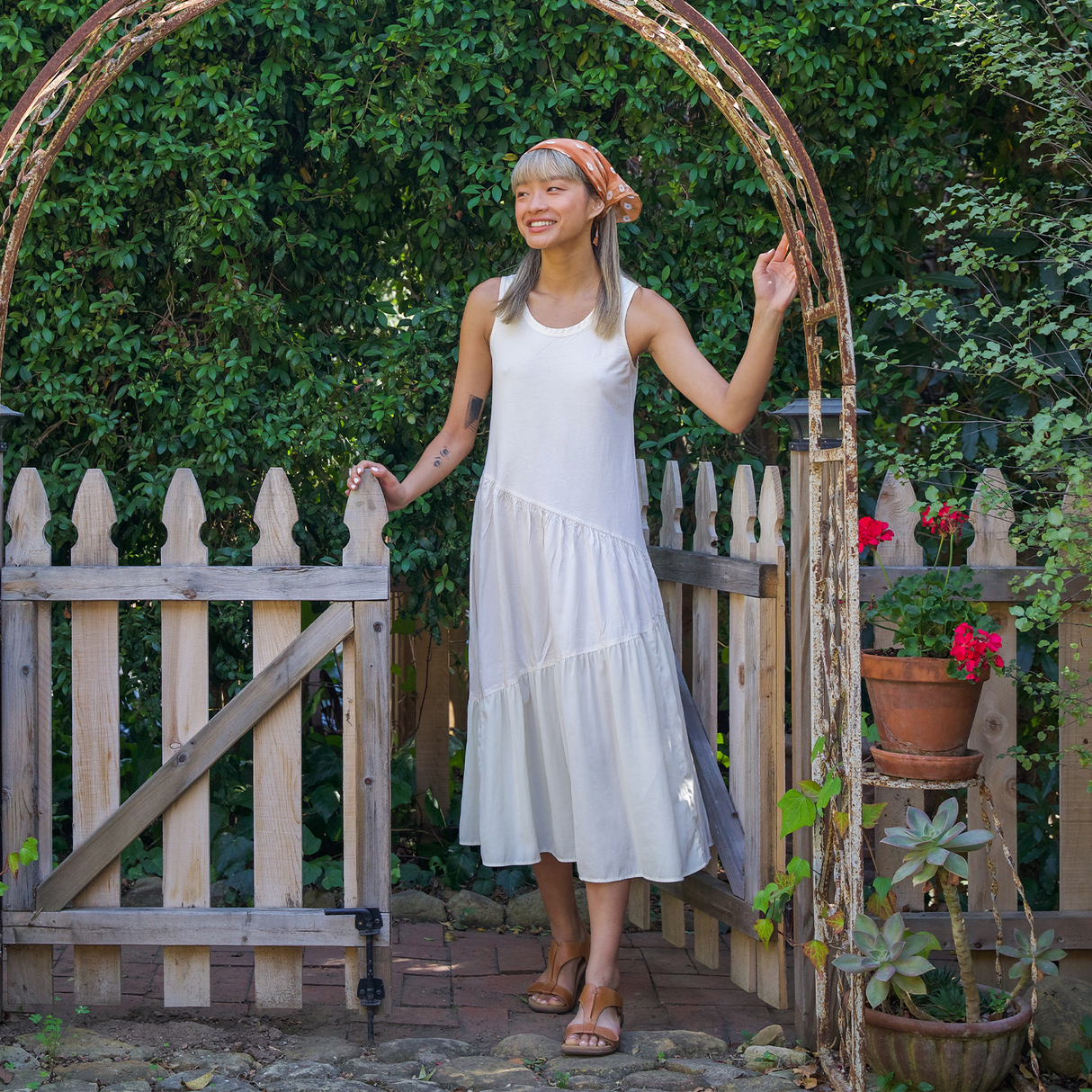 Taos The Show Backstrap Sandal (Women) - Caramel Sandal - Backstrap - The Heel Shoe Fitters