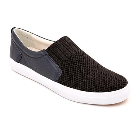Wirth Evidence Slip On Sneaker (Women) - Preto Dress-Casual - Slip Ons - The Heel Shoe Fitters