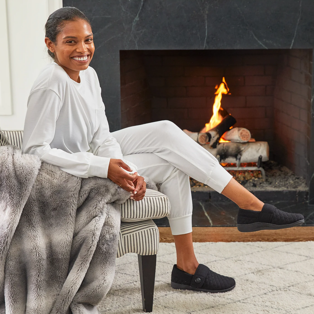 Vionic Jackie Flannel Slipper (Women) - Black