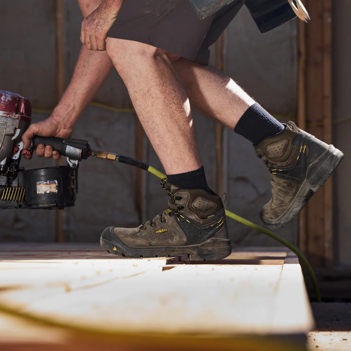 Keen Utility Dover 6" Composite Toe Work Boot (Men) - Dark Earth/Black Boots - Work - 6 Inch - The Heel Shoe Fitters