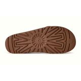 UGG® GoldenStar Artistitch (Women) - Chestnut