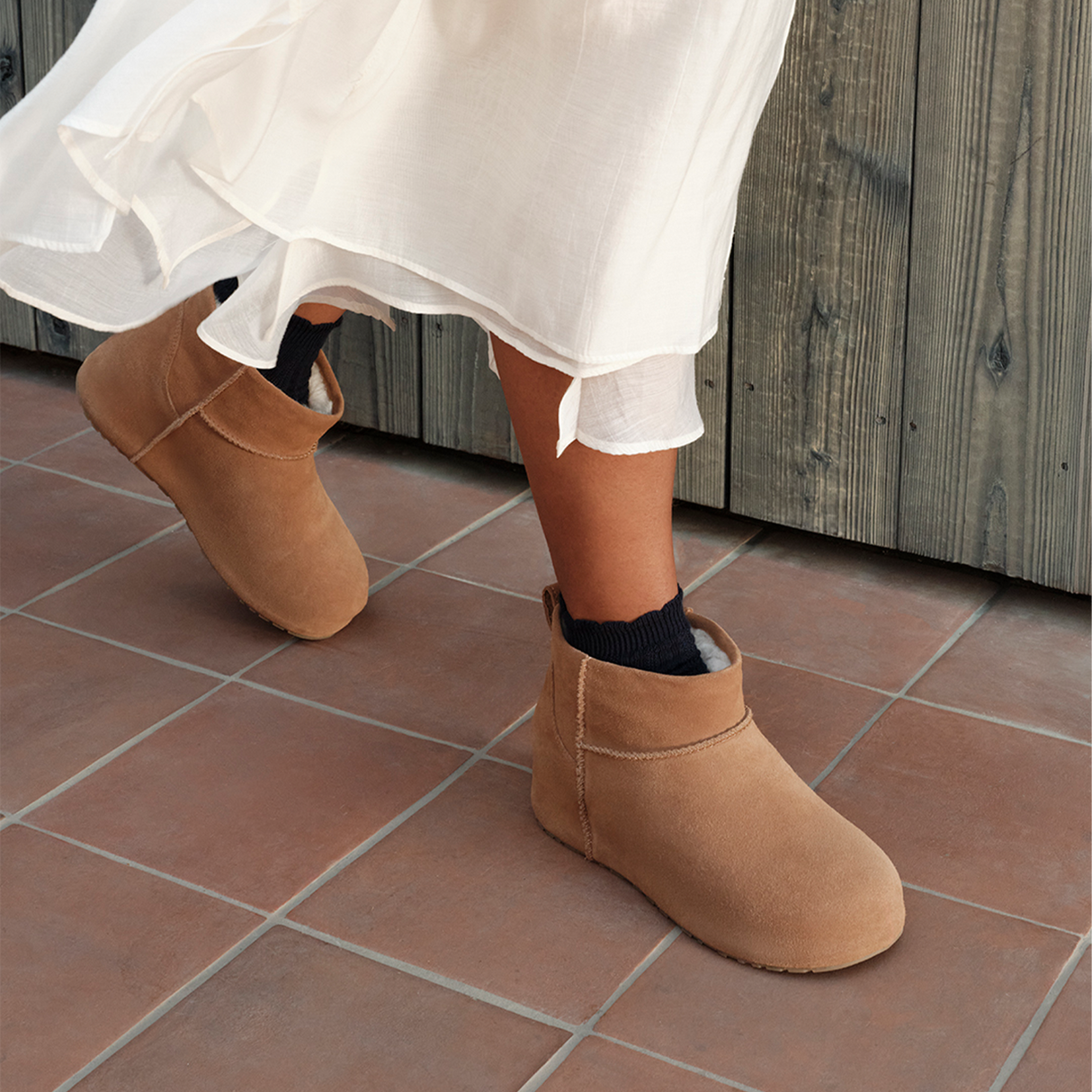 UGG® Classic Mini Enwrap (Women) - Chestnut