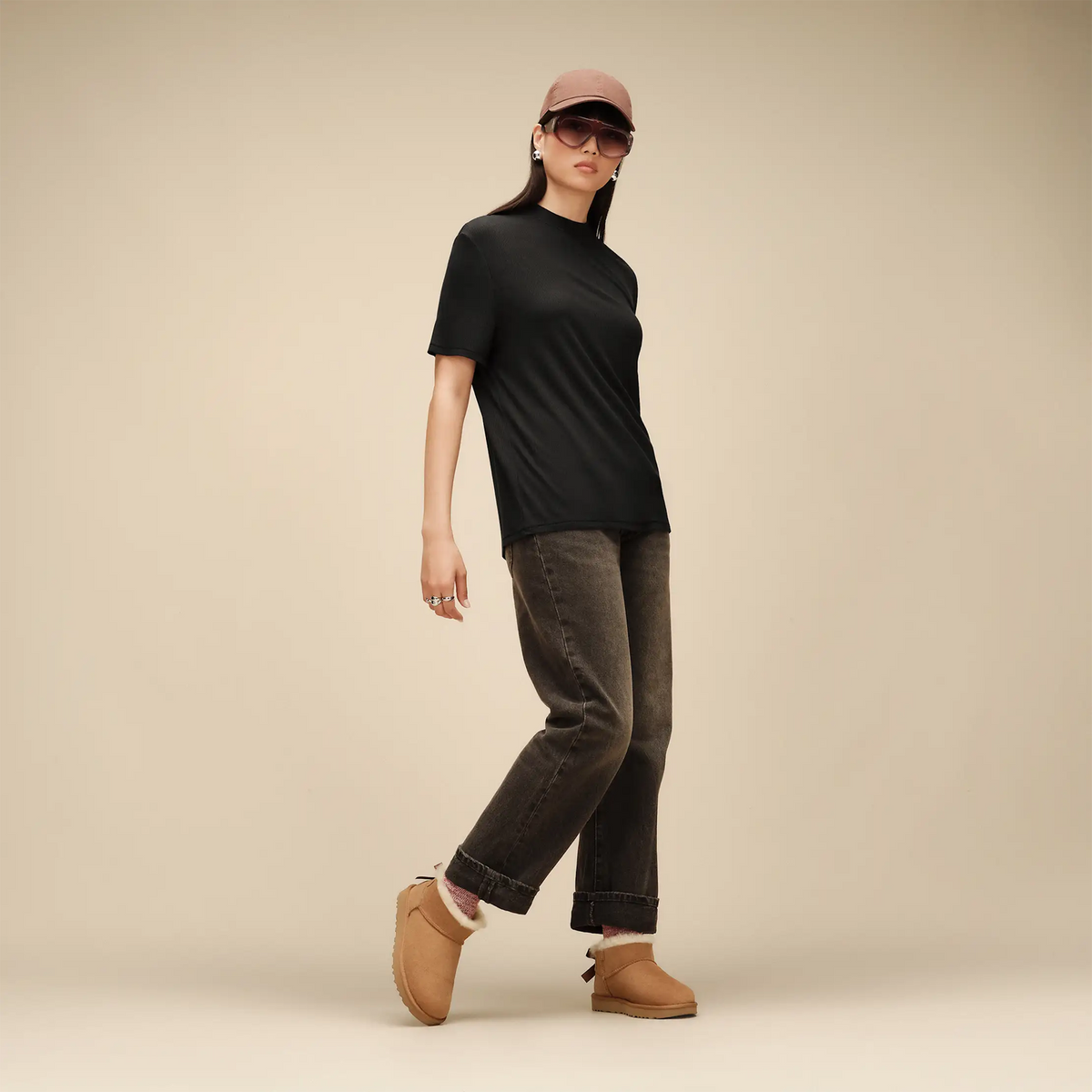 UGG® Classic Ultra Mini Bailey Bow (Women) - Chestnut