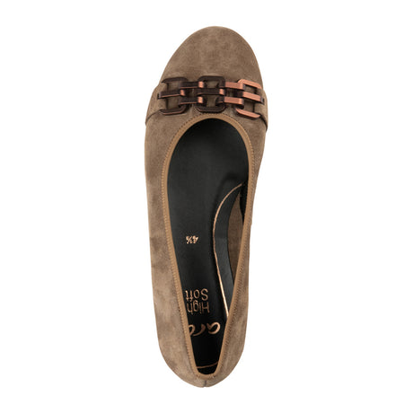 Ara Scout Chain Flat (Women) - Sesame Suede Dress-Casual - Flat - The Heel Shoe Fitters