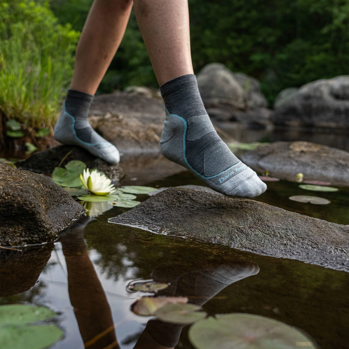 Darn Tough Socks Light Hiker Lightweight Cushion Quarter Sock (Women) Accessories - Socks - Performance - The Heel Shoe Fitters