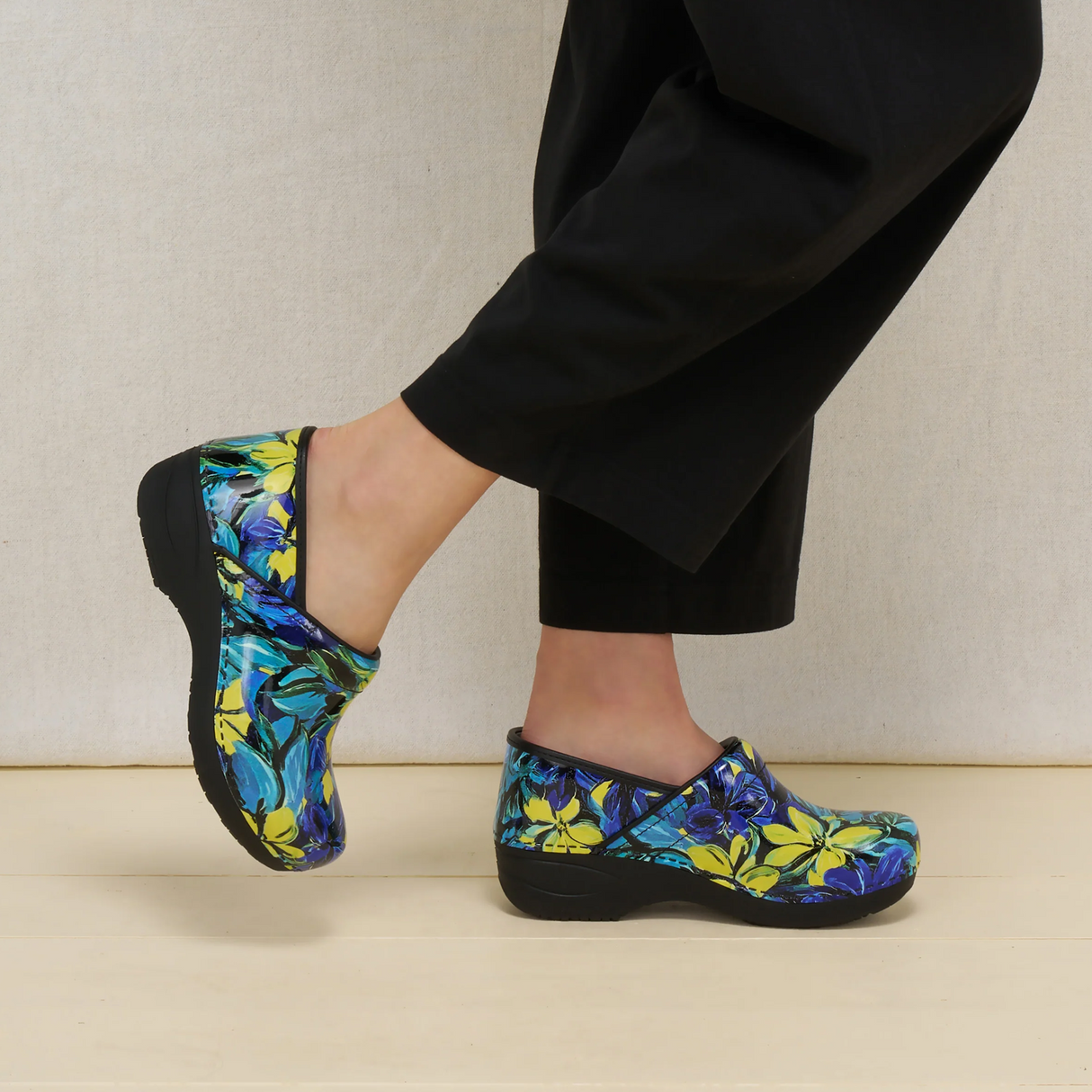 Dansko XP 2.0 Clog (Women) - Paradise Patent Dress-Casual - Clogs & Mules - The Heel Shoe Fitters