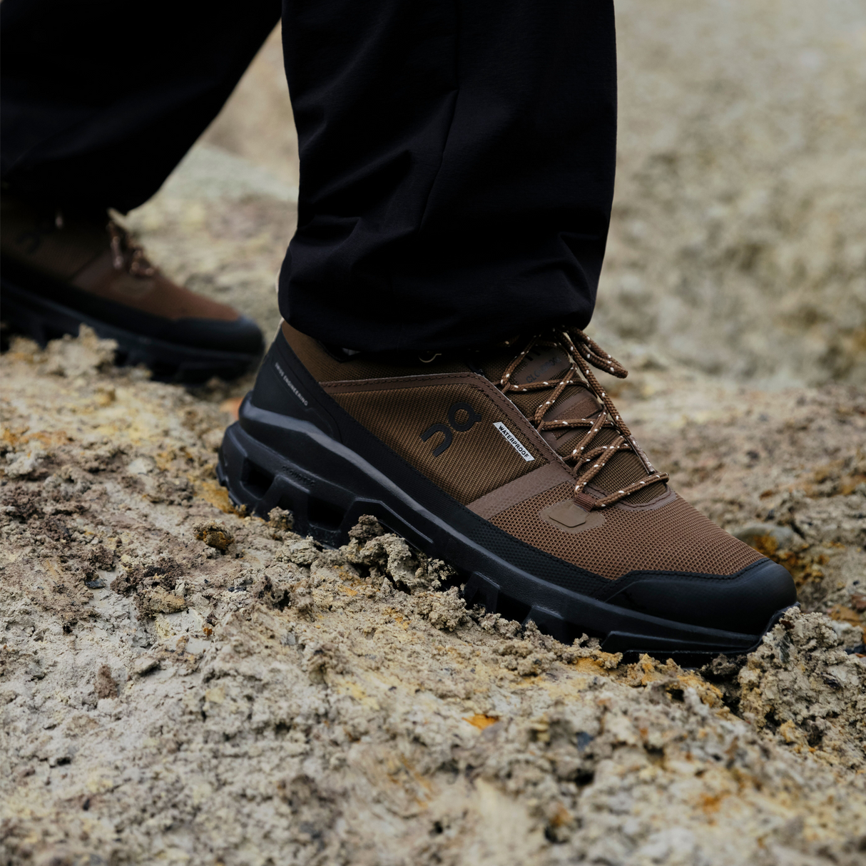 On Running Cloudrock Low Waterproof Hiking Shoe (Men) - Earth/Black