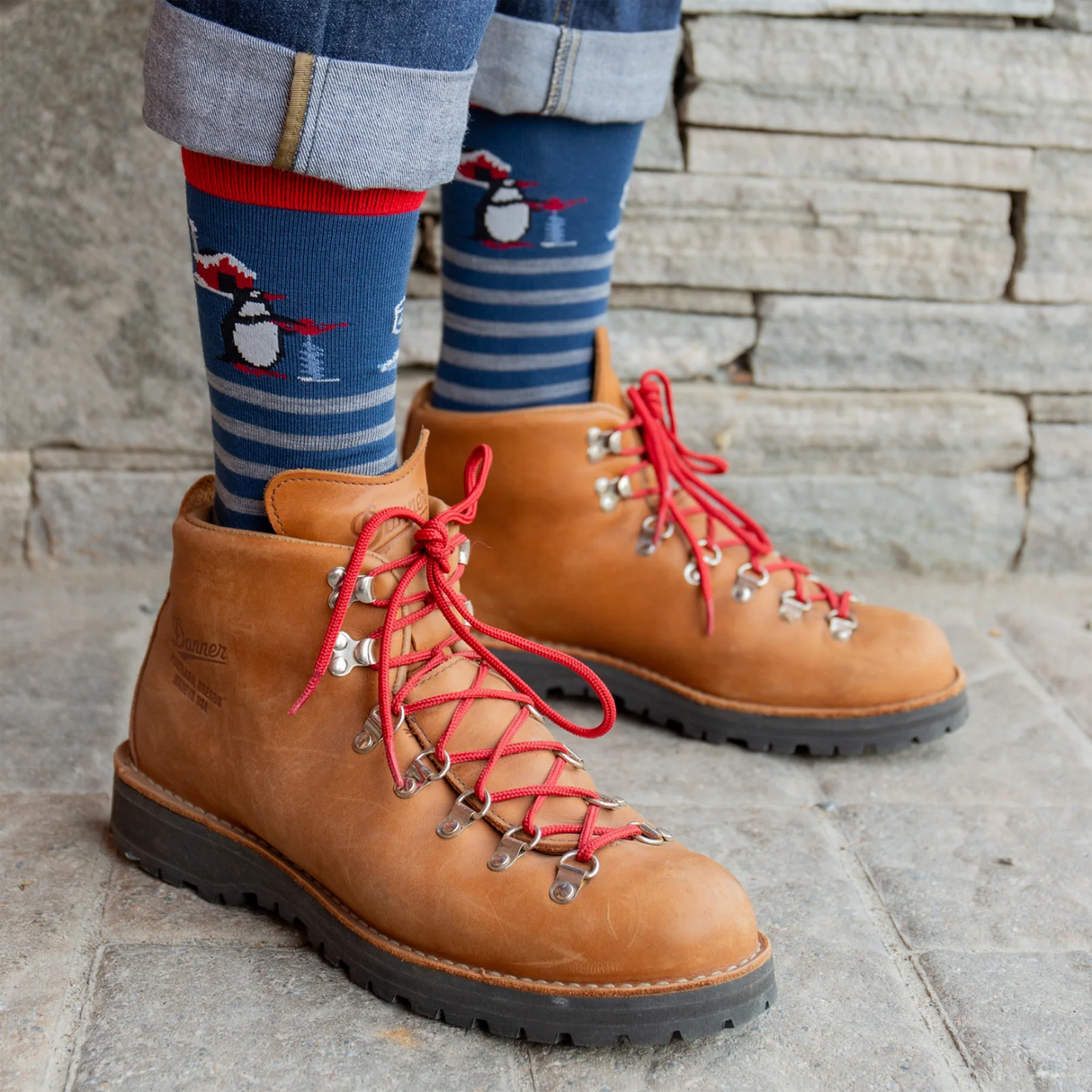 Darn Tough Wild Life Lightweight Cushion Crew Sock (Men) - Polar Bear Life Accessories - Socks - Lifestyle - The Heel Shoe Fitters