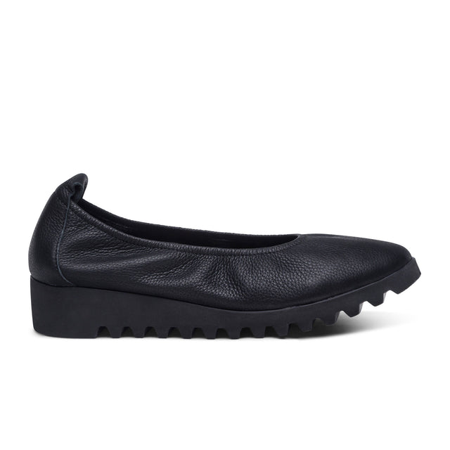 Aetrex Brianna Ballet Flat (Women) - Black Dress-Casual - Flats - The Heel Shoe Fitters