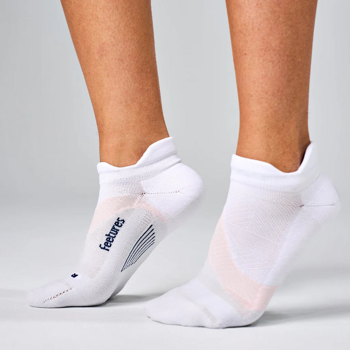 Feetures Elite Light Cushion No Show Tab Sock (Unisex) Accessories - Socks - Performance - The Heel Shoe Fitters