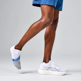 Feetures Elite Light Cushion No Show Tab (Unisex) - White Tide