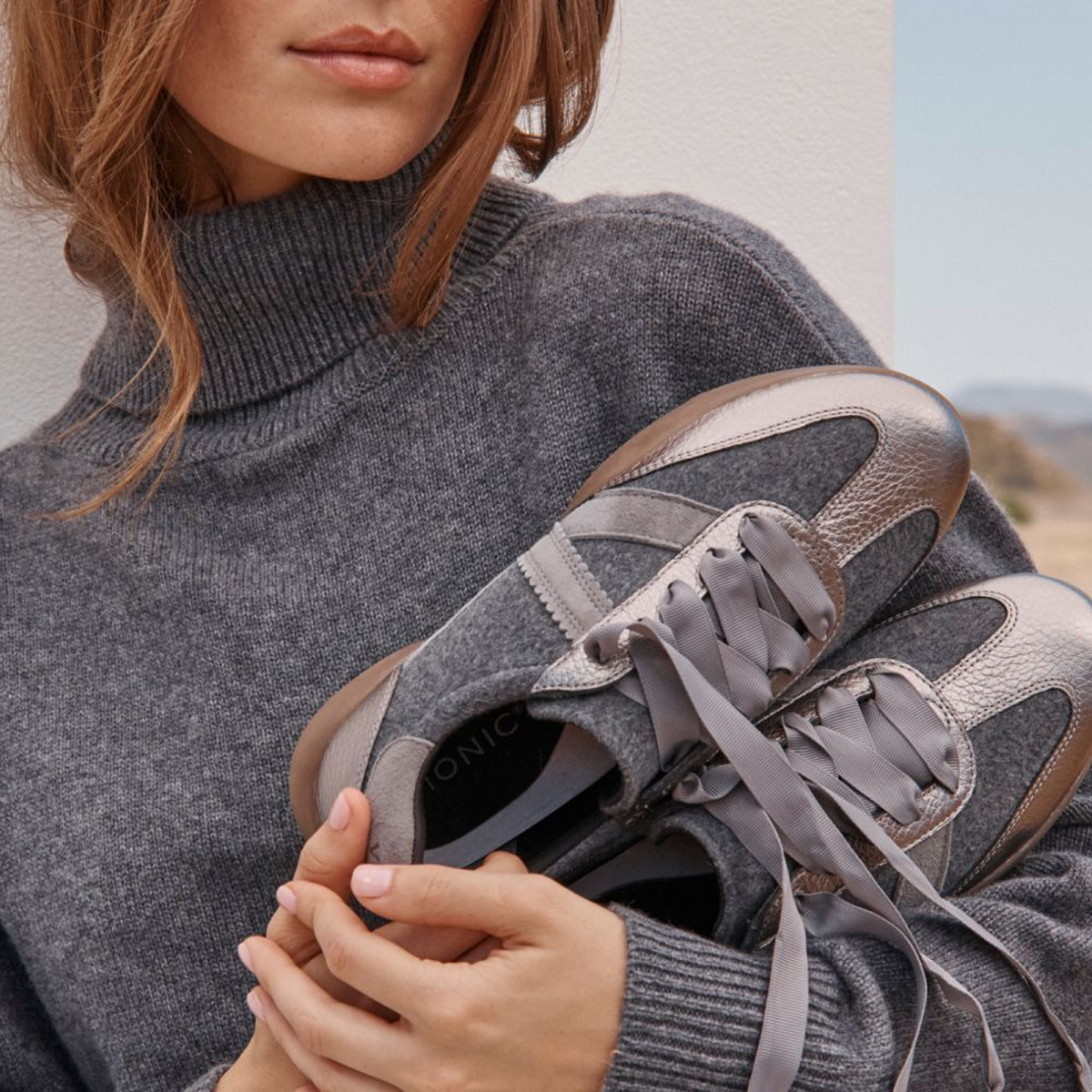 Vionic Arabelle (Women) - Dark Grey
